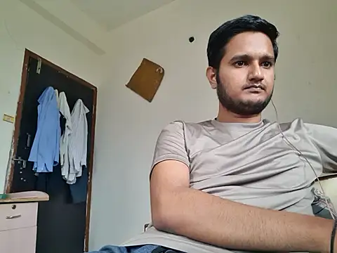 Jonrobinso online show from 10-26-25, 05:02