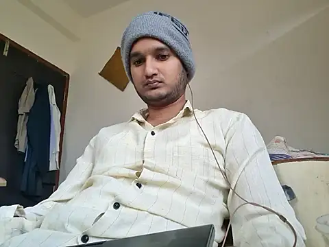 Jonrobinso online show from 11-17-25, 06:08