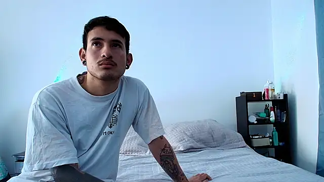 anika lowen02 online show from 12-12-24, 02:55