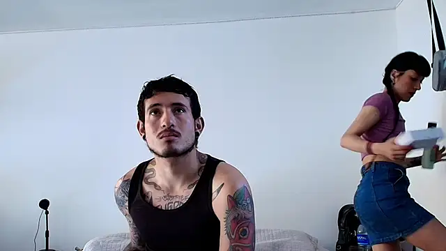 anika lowen02 online show from 01-21-25, 01:54