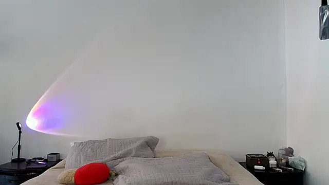 anika lowen02 online show from 01-30-25, 03:19