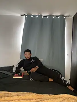 anika lowen02 online show from 10-11-25, 04:27