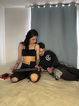 anika lowen02 online show from 10-25-25, 06:35