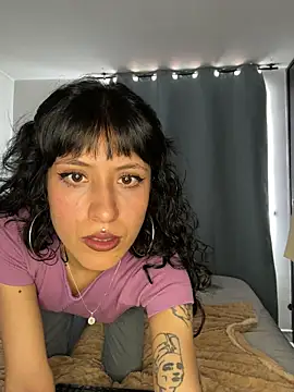 anika lowen02 online show from 10-27-25, 04:33