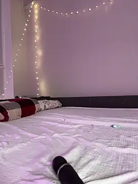 LoveLuna  online show from 01-15-25, 01:56