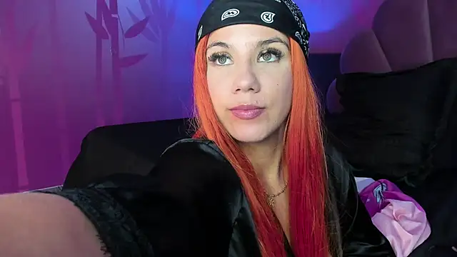 MelaniieRoux online show from 03-22-25, 09:02