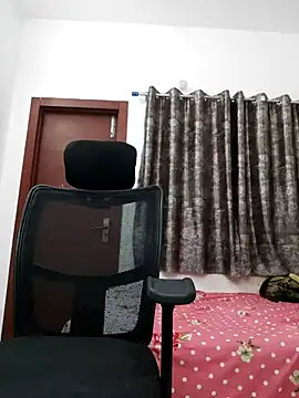 Snapshot of sanaya_baby chatting on 02-21-25, 11:43 sanaya baby online show from 02-21-25, 11:43