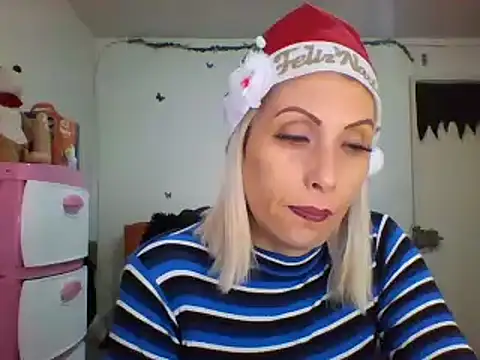 alixia81 online show from 12-12-24, 12:01