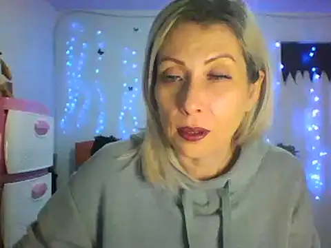 alixia81 online show from 02-20-25, 11:32