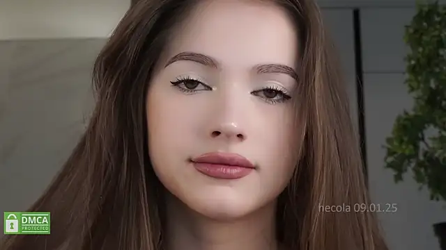 Snapshot of hecola chatting on 01-09-25, 09:37 hecola online show from 01-09-25, 09:37