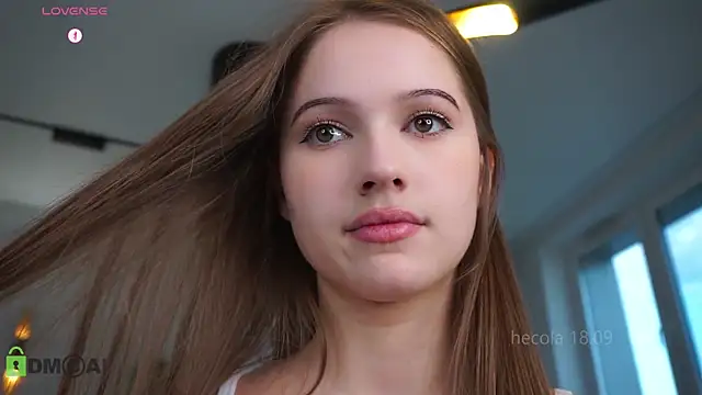 Snapshot of hecola chatting on 09-18-25, 01:13 hecola online show from 09-18-25, 01:13