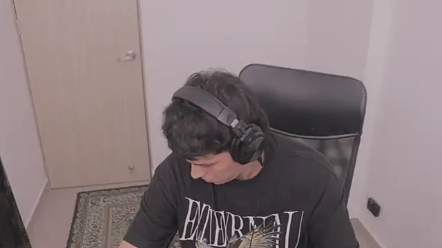 Tony Hoffa online show from 10-03-25, 05:10