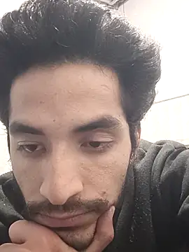 Snapshot of nskgenz chatting on 12-15-25, 11:58 nskgenz online show from 12-15-25, 11:58