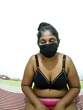 Aroma Sl online show from 03-11-25, 05:02