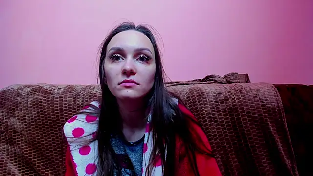 Snapshot of AlmaQueen chatting on 12-06-24, 08:05 AlmaQueen online show from 12-06-24, 08:05