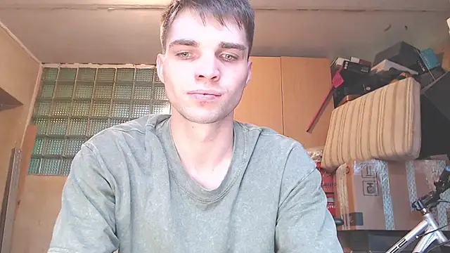 Snapshot of Simbo_cool chatting on 06-04-26, 02:39 Simbo cool online show from 06-04-26, 02:39