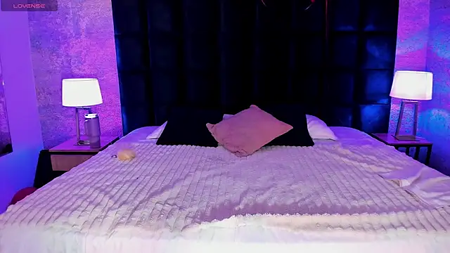 LottiCarter online show from 02-18-25, 03:42