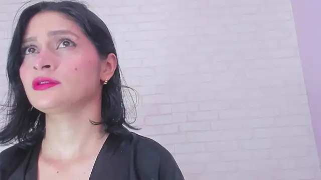 Tiffany mendez online show from 01-28-25, 12:11