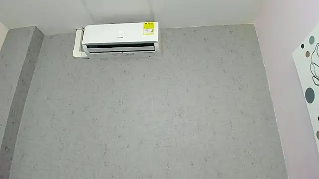 Tiffany mendez online show from 10-04-25, 12:03