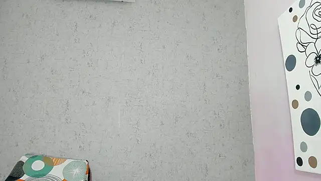 Tiffany mendez online show from 10-20-25, 12:05