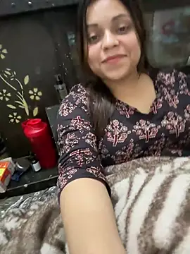 Snapshot of simmiiii chatting on 02-27-25, 07:58 simmiiii online show from 02-27-25, 07:58