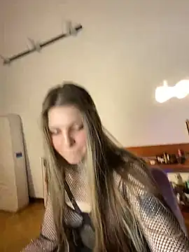 Annie aww online show from 03-01-25, 11:15