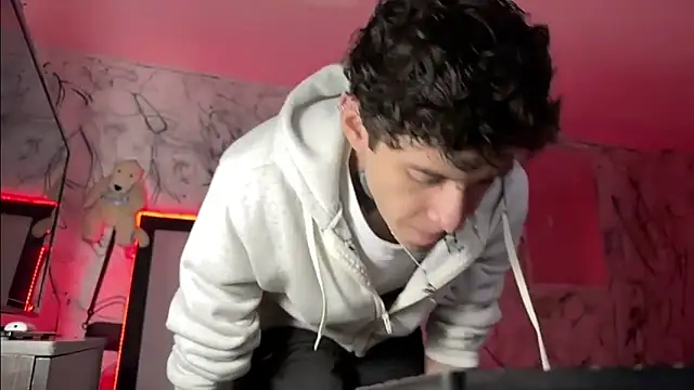 Saturno v online show from 02-14-25, 11:21