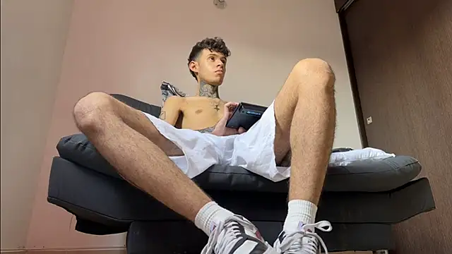 Saturno v online show from 03-11-25, 05:13