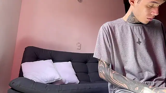 Saturno v online show from 03-13-25, 07:06