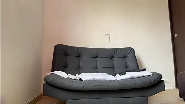 Saturno v online show from 03-18-25, 01:42