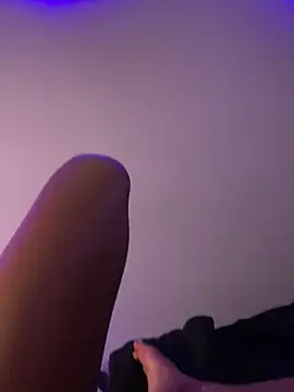 ReineNeferrti online show from 01-25-25, 02:58