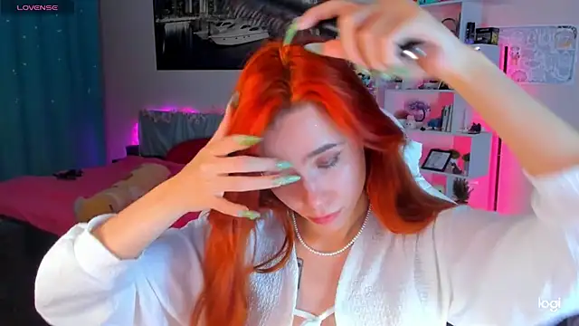 Snapshot of Ramona_Johnson chatting on 12-30-24, 05:58 Ramona Johnson online show from 12-30-24, 05:58