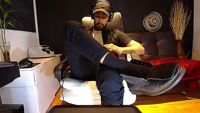 alessandro wye online show from 10-03-25, 10:12