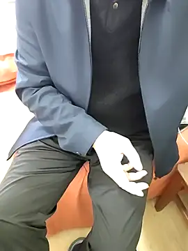 Snapshot of yjw6688 chatting on 03-14-26, 04:29 yjw6688 online show from 03-14-26, 04:29