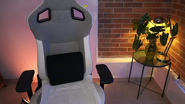 anyacutex online show from 01-15-25, 07:01