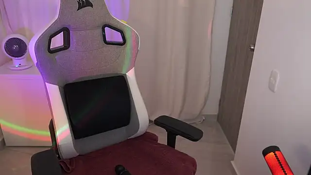 anyacutex online show from 09-30-25, 07:52