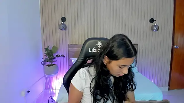 melody flowers online show from 01-28-25, 12:22