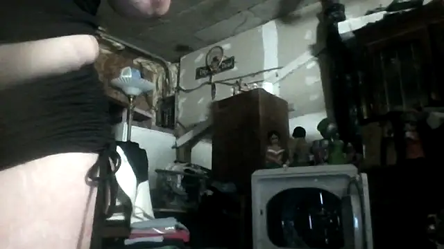 Snapshot of lilbishmiss chatting on 05-31-26, 03:19 lilbishmiss online show from 05-31-26, 03:19