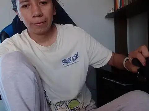 Erotic latina online show from 11-08-25, 12:38