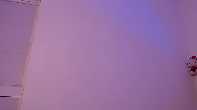 isabella jazz online show from 02-15-25, 03:20