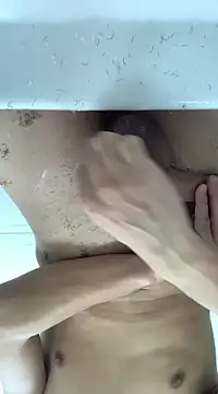 hot-boyy2 online show from 12-26-24, 11:46