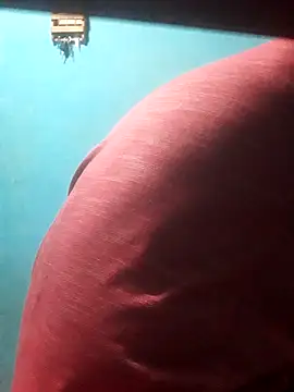 hugosafado333 online show from 11-02-25, 02:58