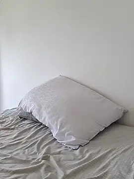 Snapshot of Yerucita chatting on 01-22-25, 04:33 Yerucita online show from 01-22-25, 04:33