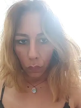 Snapshot of Yerucita chatting on 01-26-25, 05:55 Yerucita online show from 01-26-25, 05:55