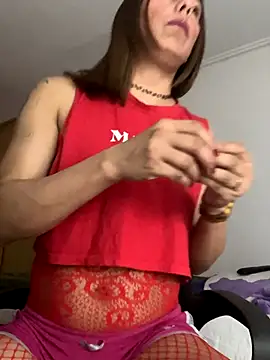 Snapshot of Yerucita chatting on 10-09-25, 03:48 Yerucita online show from 10-09-25, 03:48