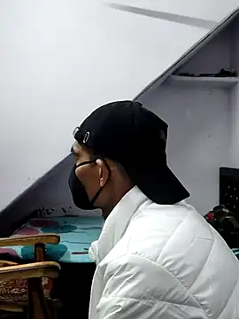 Snapshot of Habibi_big_b chatting on 01-19-25, 02:38 Habibi big b online show from 01-19-25, 02:38