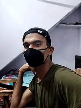 Snapshot of Habibi_big_b chatting on 01-22-25, 11:34 Habibi big b online show from 01-22-25, 11:34