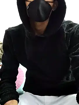 Snapshot of Habibi_big_b chatting on 02-05-25, 07:53 Habibi big b online show from 02-05-25, 07:53