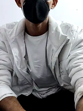 Snapshot of Habibi_big_b chatting on 02-06-25, 06:46 Habibi big b online show from 02-06-25, 06:46