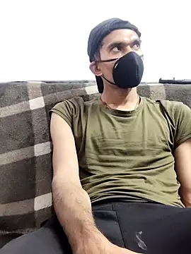 Snapshot of Habibi_big_b chatting on 02-20-25, 06:24 Habibi big b online show from 02-20-25, 06:24